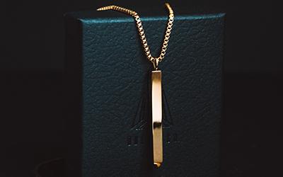 Chains and Pendants are Must-Haves